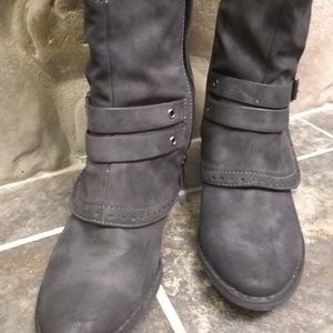 Not Rated boots